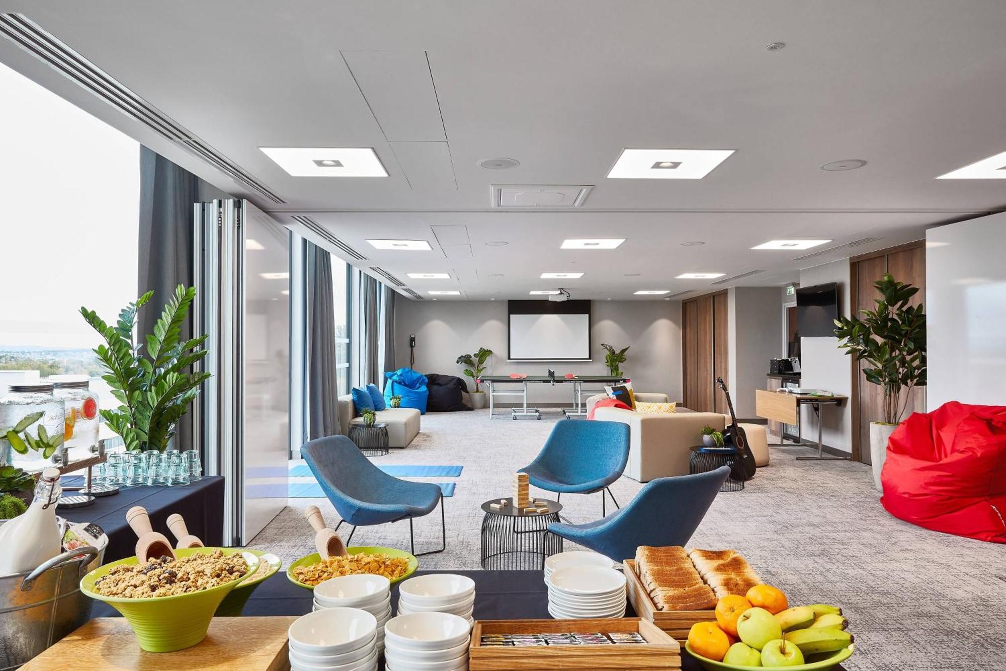 Courtyard By Marriott West 4* Édimbourg